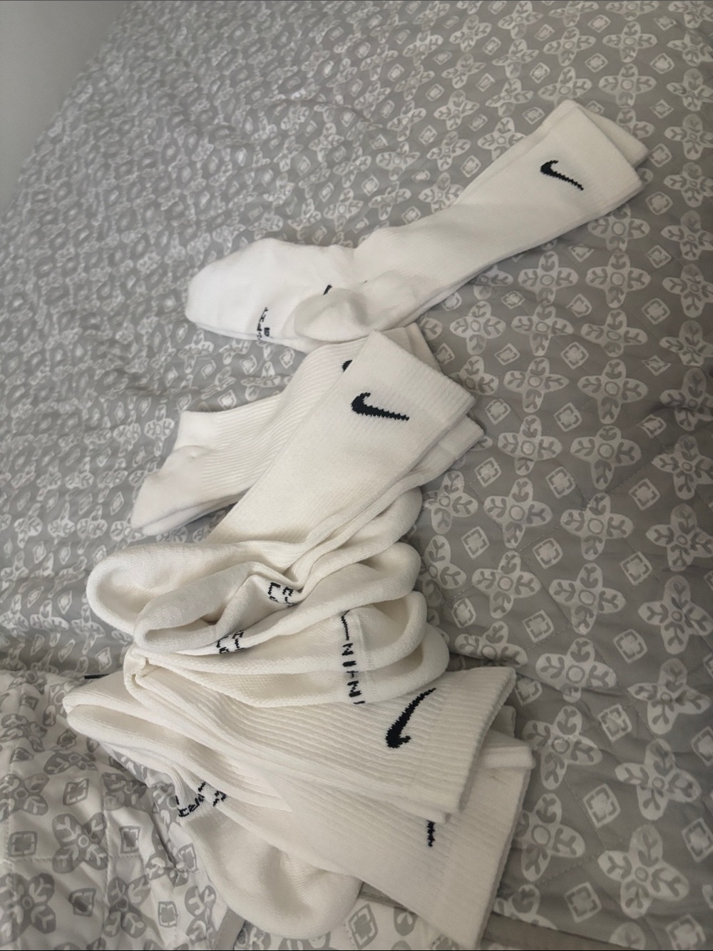 Nike White Crew Athletic Socks with Black Swoosh - Multipack